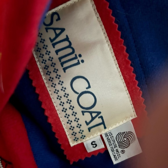 Vintage Nordic Hand-Embroidered Wool long Woman’s Coat by Samii. Size Small. - Picture 4 of 4